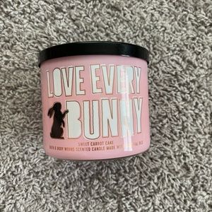 Sweet Carrot Cake candle